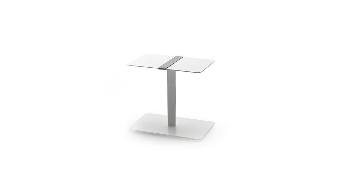 Serra Low Table, H45 with Strap