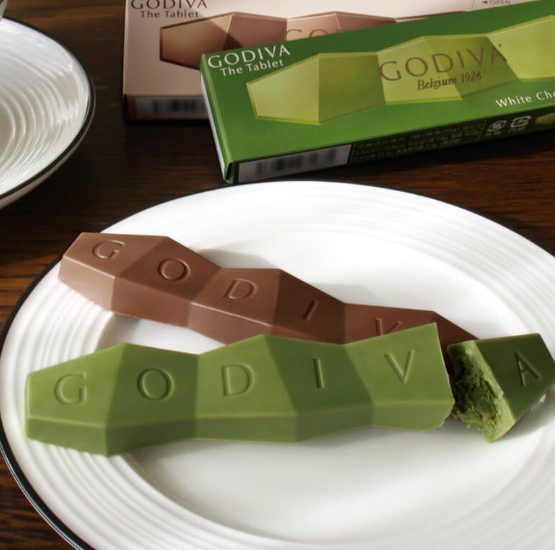 A new limited edition of ‘GODIVA The Tablet’ — by Víctor Carrasco