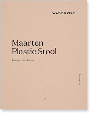 catalogo Maarten Plastic Counter Stool Four Wooden Legs Low Backrest