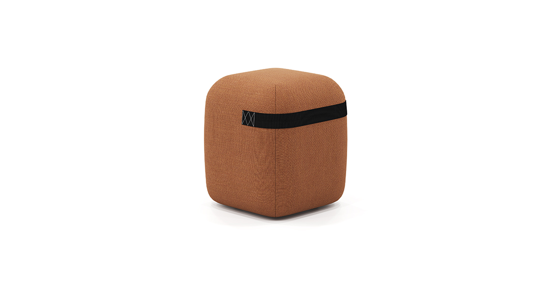 Season Pouf 40 with Casters
