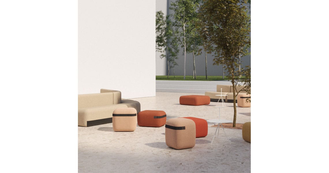 Season Outdoor pouf