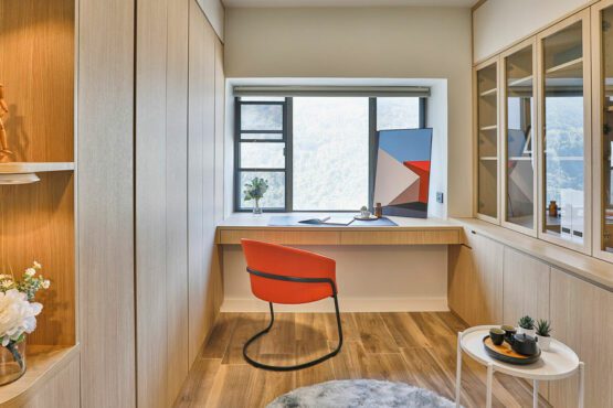 A welcoming home with vibrant colors – Hong Kong