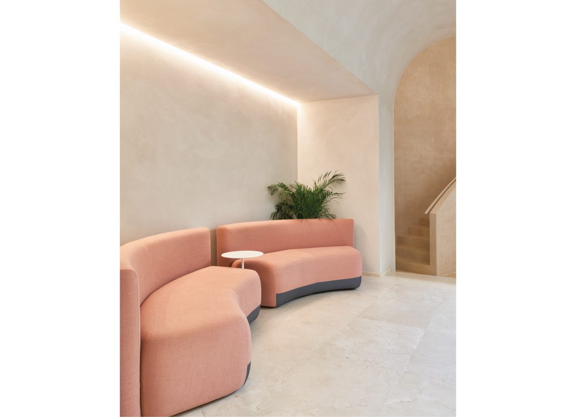 Clínica Alejandría | Designer furniture for receptions | Viccarbe ...