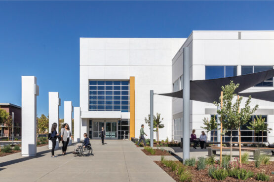 Oficinas UC Davis Health – Rancho Cordova, California