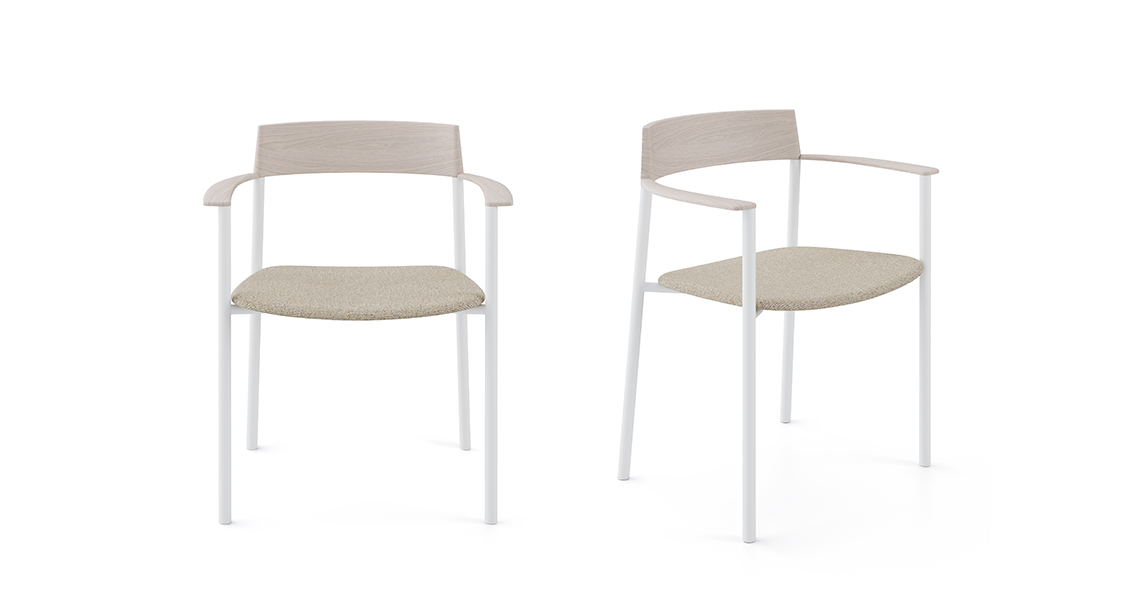 Perxa with upholstered seat