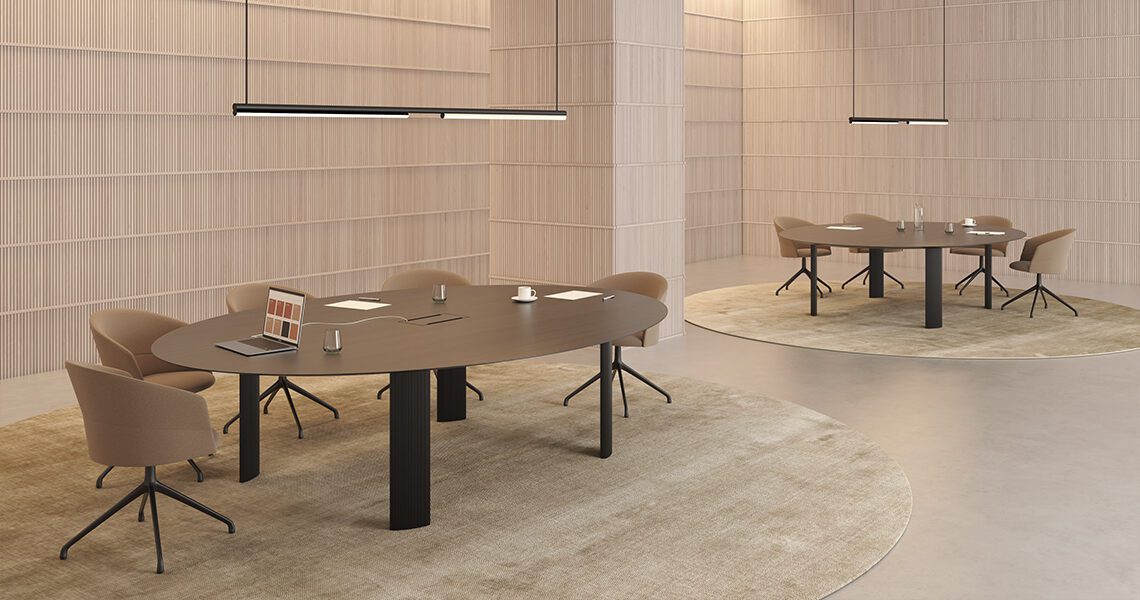 Copa chair, pyramid & swivel