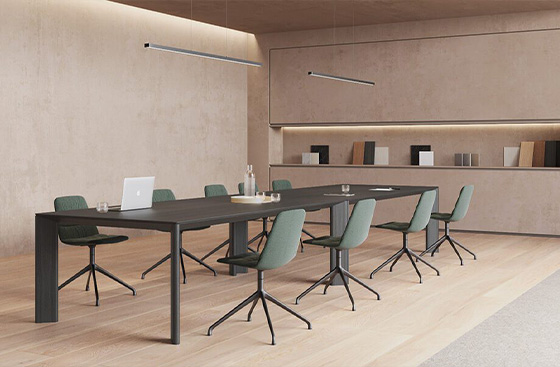 Base piramidal giratoria