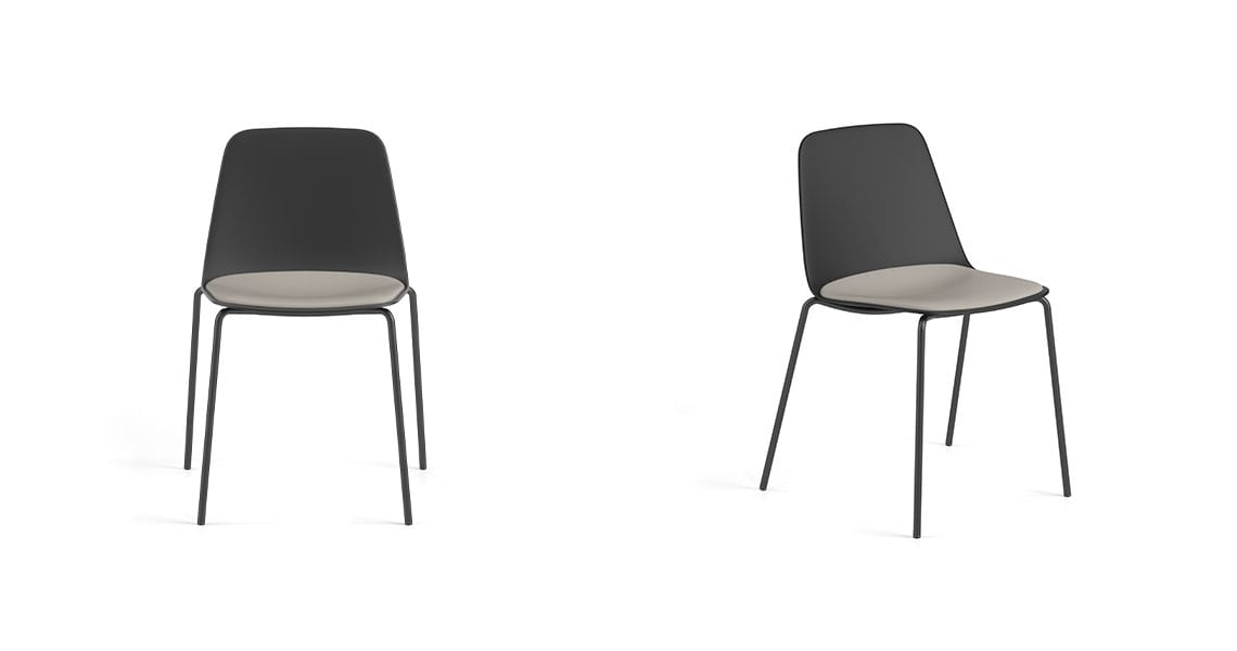Maarten plastic chair, four metal legs