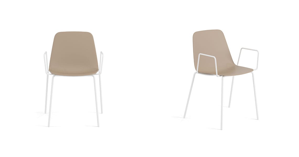 Maarten plastic chair, four metal legs